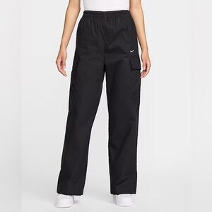 Nike Women's Mid-Rise Cargo Pants